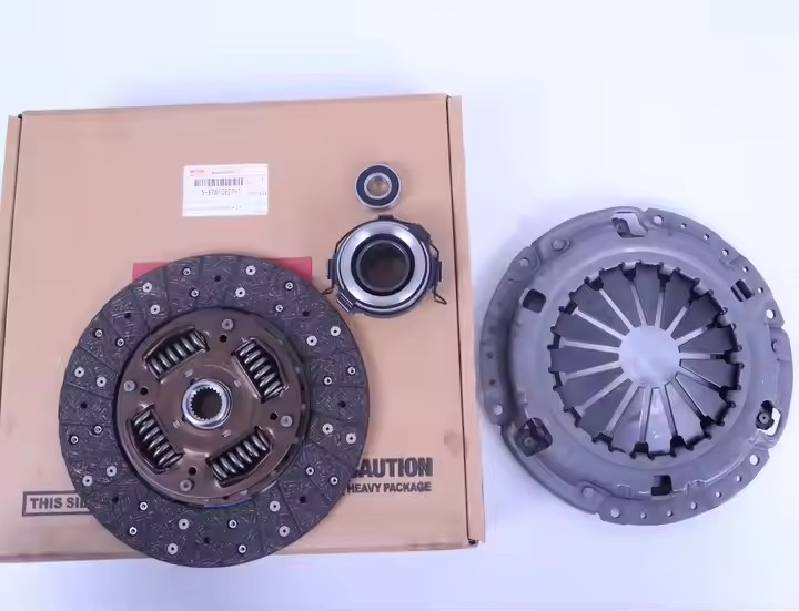 For Isuzu Spare Parts Wholesale Original 5876102070 5-87610207-15876102071 Clutch Disc Clutch Kits for ISUZU NKR 4JB1/4JH1